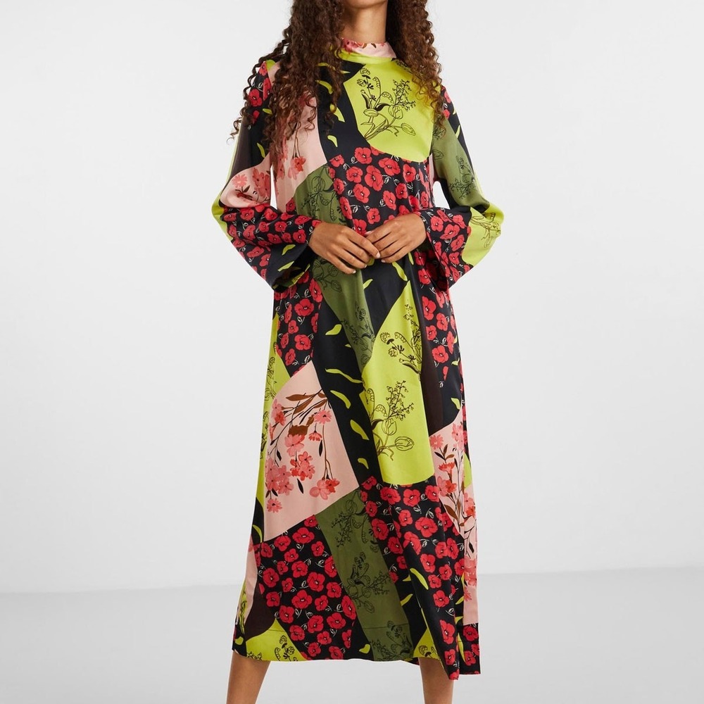 YAS Patchwork Maxi Dress Womens Medium Black Yellow Floral Art Boho Hippie NEW